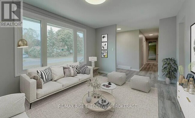 Photo - 631 Aylmer Crescent Unité 1