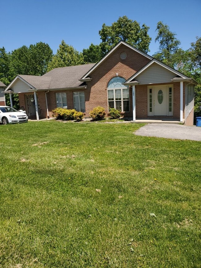 Photo - 197&amp;199 Scottie Drive Unidad 197 Scottie Drive