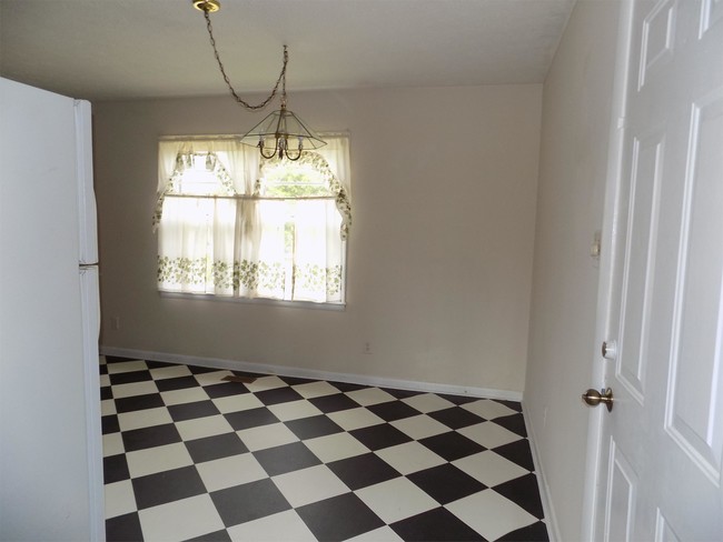 Photo - 6510 Cissna Dr