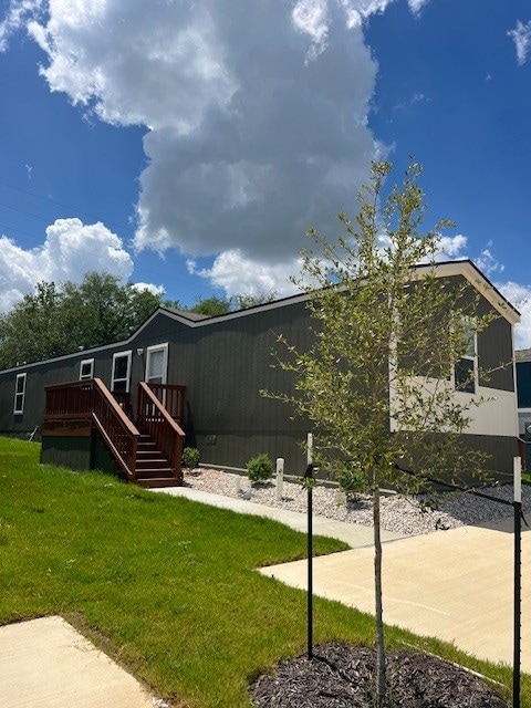 Building Photo - 15923 S Flores St Rental