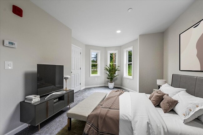 Photo - 62 N Main St Unit 62