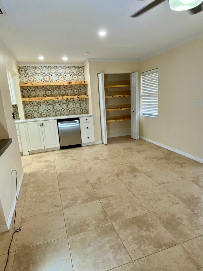 Photo - 6248 Gretna Green Ct N