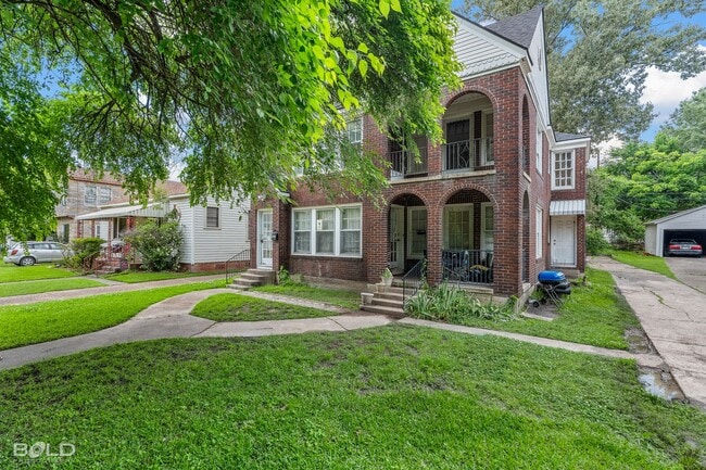Photo - 234 Boulevard St