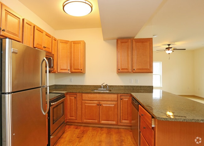 The Ridgeview Townhomes & The Crossings