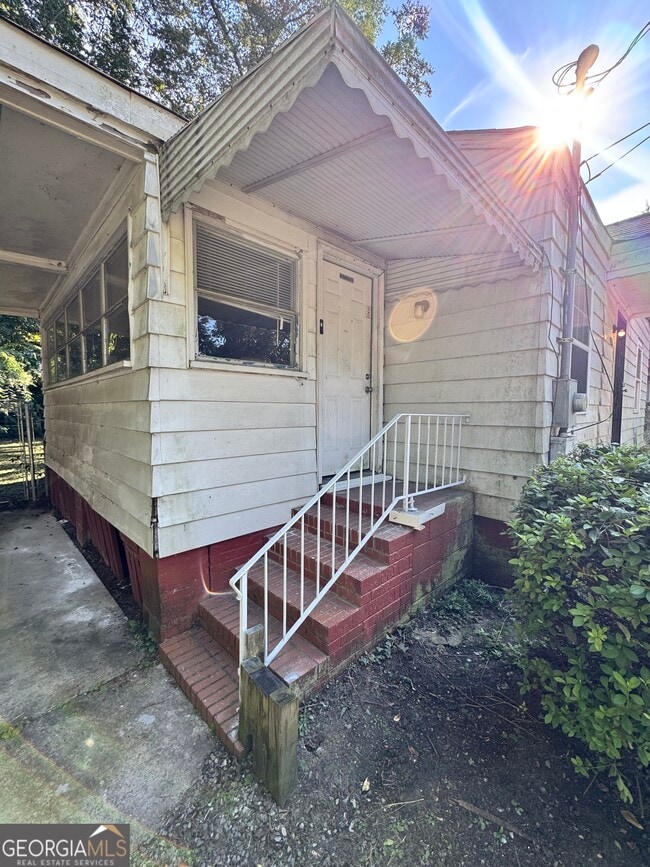 Photo - 1282 Hartley St