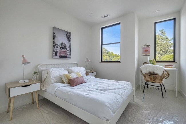 Photo - 103-119 Darlington Unidad 105 Darlington Lane