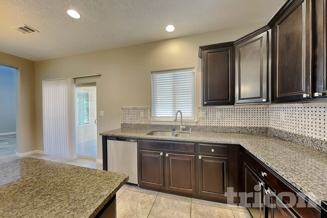 Photo - 4007 Sierra Alta Ave NE