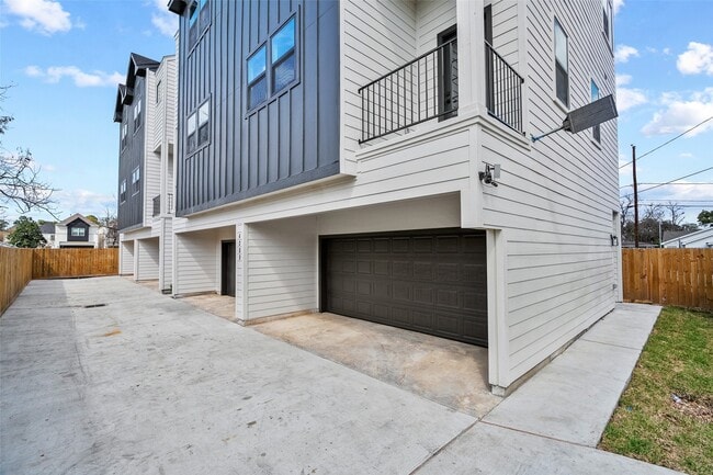 Photo - 4205 Allston St