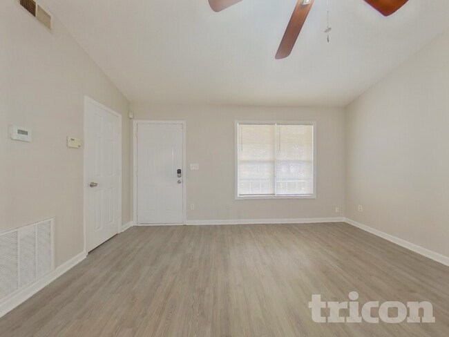 Photo - 93 Southern Trace Way