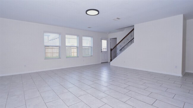 Photo - 3318 Madison Elm St