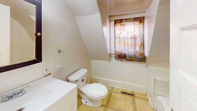 Photo - 4 Bed 2 Bath Single Family Home for Rent i...