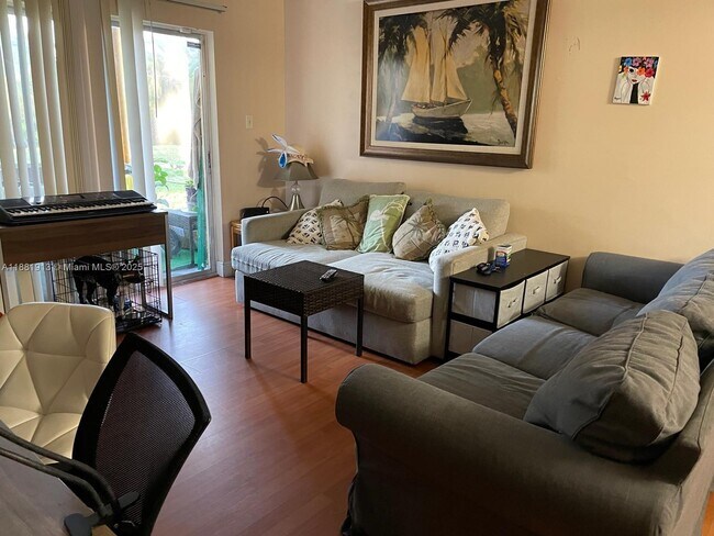 Building Photo - 15315 SW 106th Terrace Unit 413