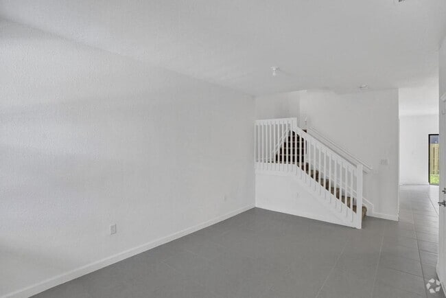 Building Photo - 13375 SW 287th St Rental