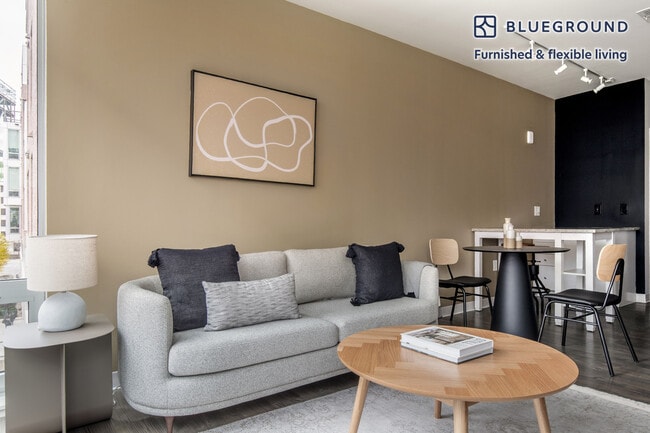 Photo - 5 Glassworks Ave Unit FL3-ID806