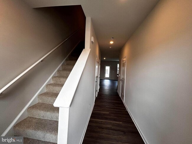 Photo - 118 Willett Holw St
