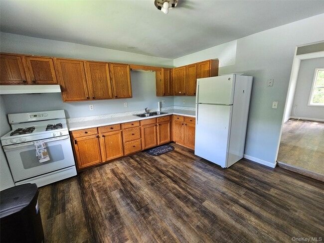 Photo - 624-634-634 Oakland Valley Rd