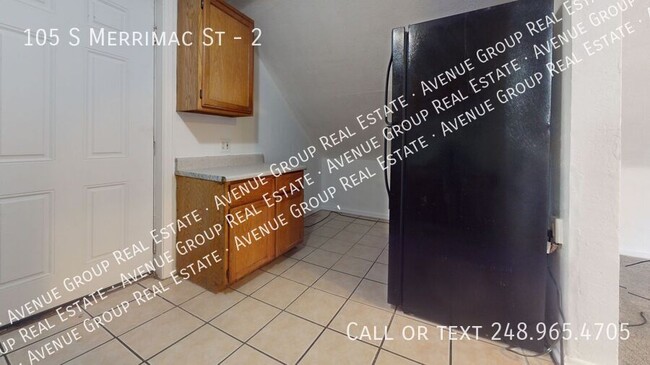 Photo - 105 S Merrimac St Unit 2