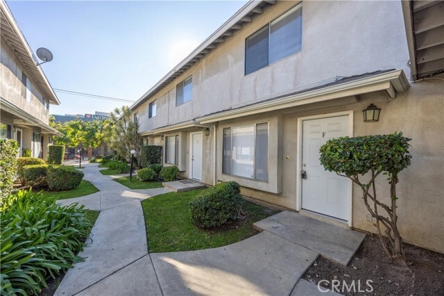 Photo - 9307 Ramona Blvd Unidad F