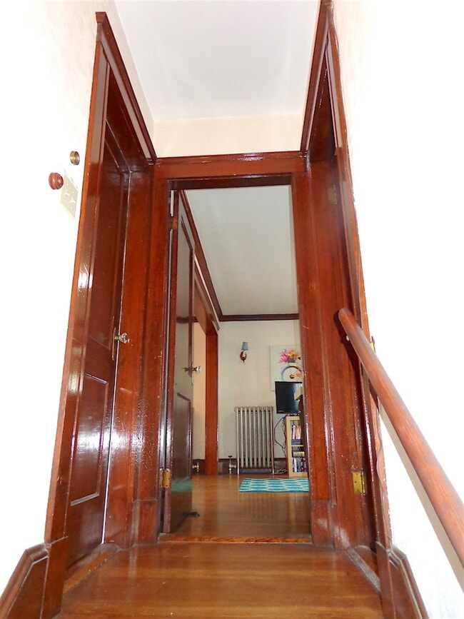 Photo - 115 Playstead Rd Unit 2