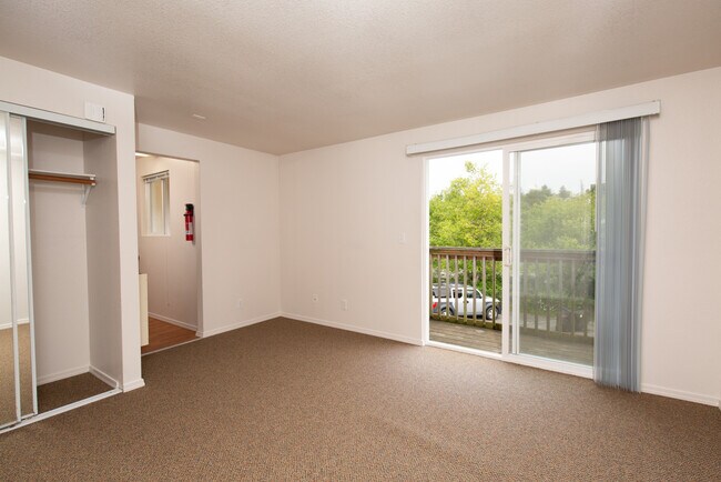 Sliding door and living space