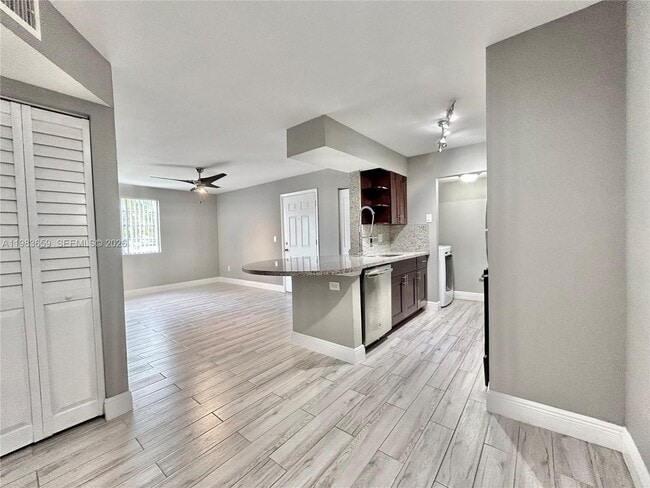 Photo - 1263 SW 46th Ave Unit 2109