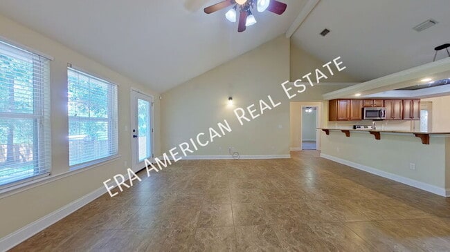 Photo - 415 John King Rd