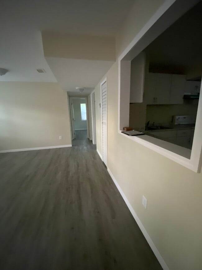 Photo - 7803 Lueders Ave