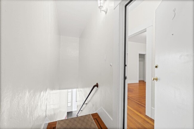 Photo - 1830 Anza St