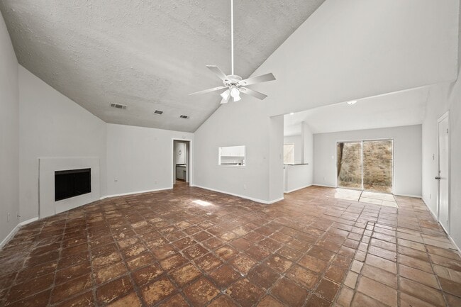 Photo - 4343 Willow Beach Dr