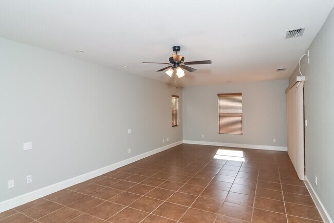 Photo - 610 Williams Ave