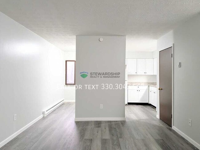 Photo - 310 Engadine Ct Unit A-3