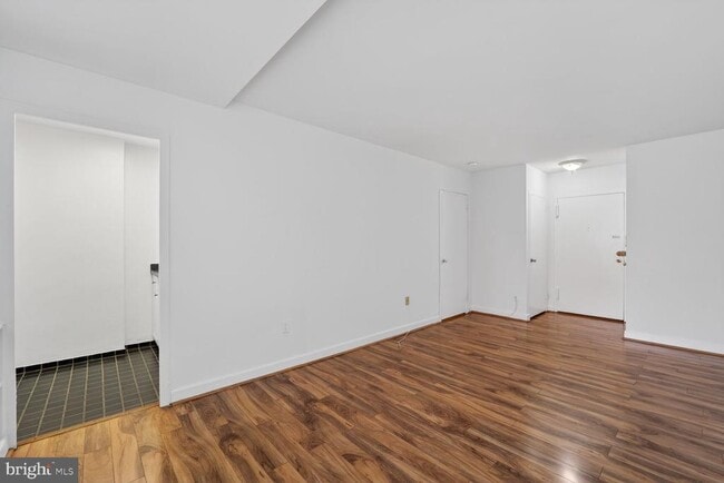 Photo - 1021 Arlington Blvd Unit 414