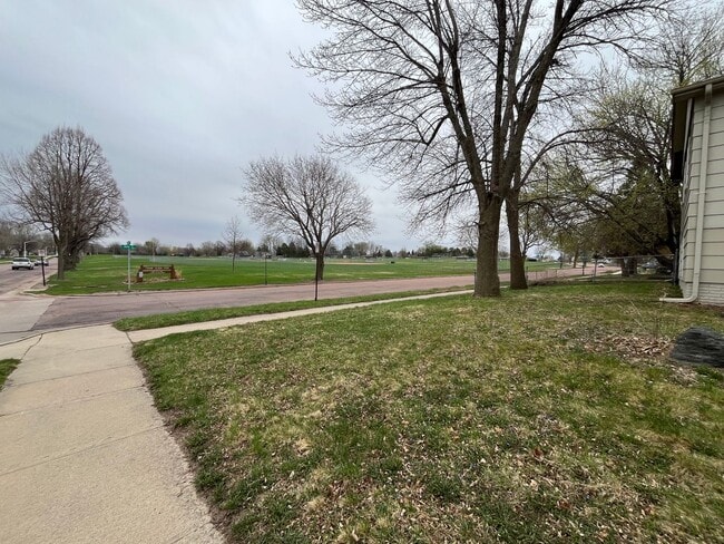 Photo - 4 Bed/2 Bath Rental Home with Fenced in Yard!