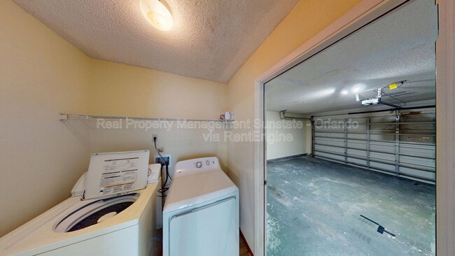 Photo - 10025 Creekwater Blvd