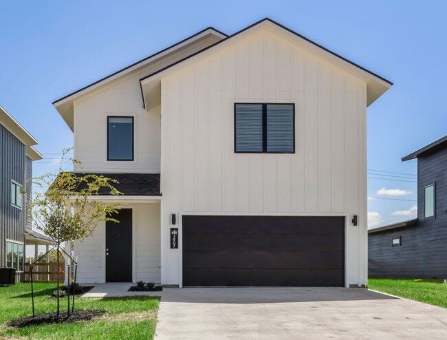 Building Photo - 3007 Alpha Wolf Ct