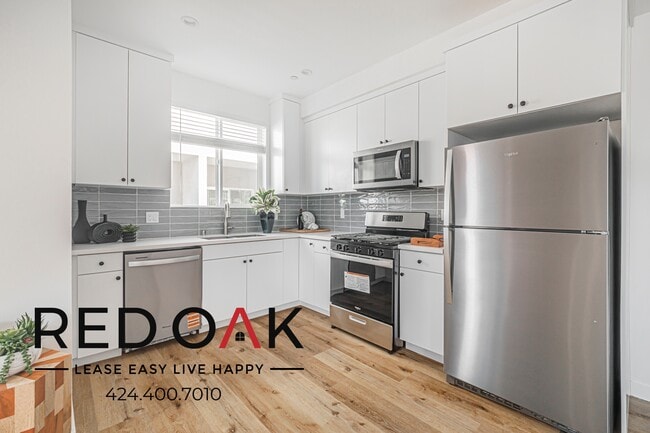 Photo - 11952 Vanowen St Unidad 11952