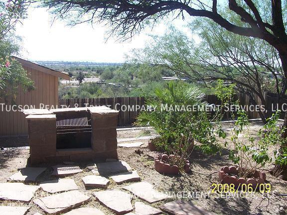 Building Photo - 3884 S Wayside Ln Rental