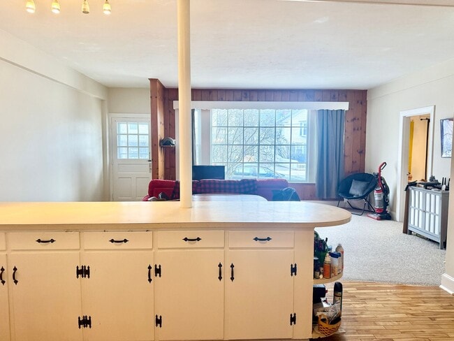 Photo - 366 Main St Unit 366 Main St #3