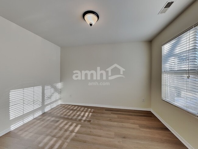 Photo - 4455 Westhill Pl