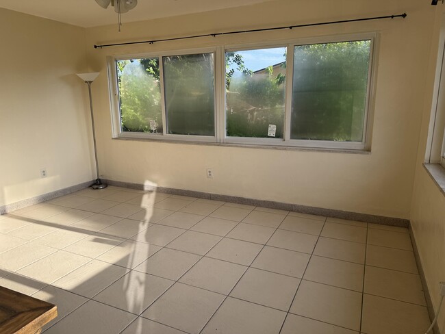 Photo - 11102 NW 11th Ave