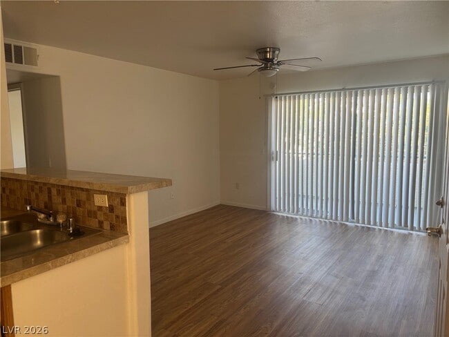 Photo - 5710 E Tropicana Ave Unit 2054