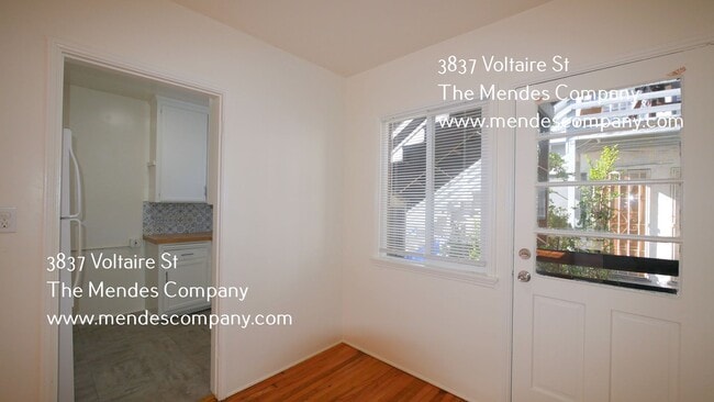 Photo - 3837 Voltaire St