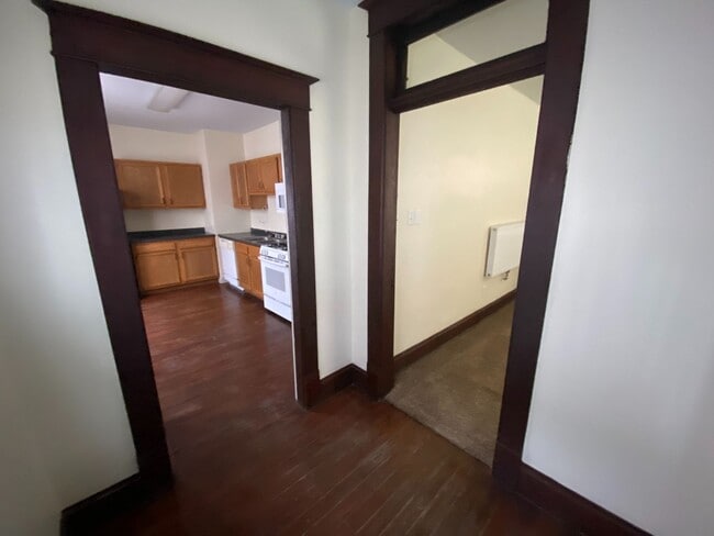 Photo - 832 Columbia Ave Unit Apt 1A