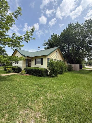 Photo - 223 W Jefferson St