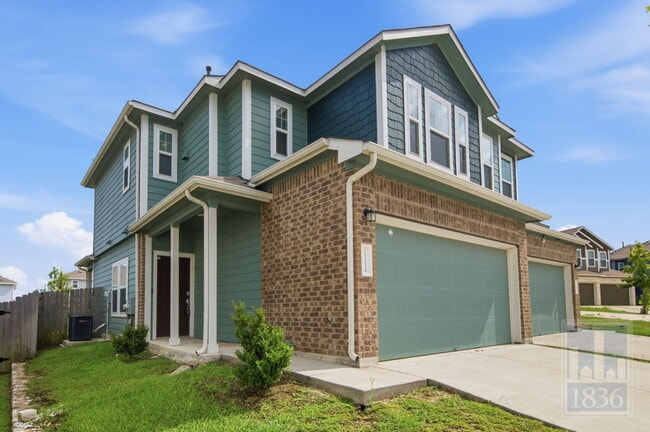 Photo - 15213 Spruce Frost Cv