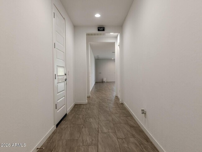 Photo - 1548 W Corral Rd