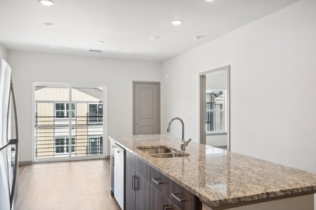 Bonsai Apartments Kitchen - Bonsai Apartments