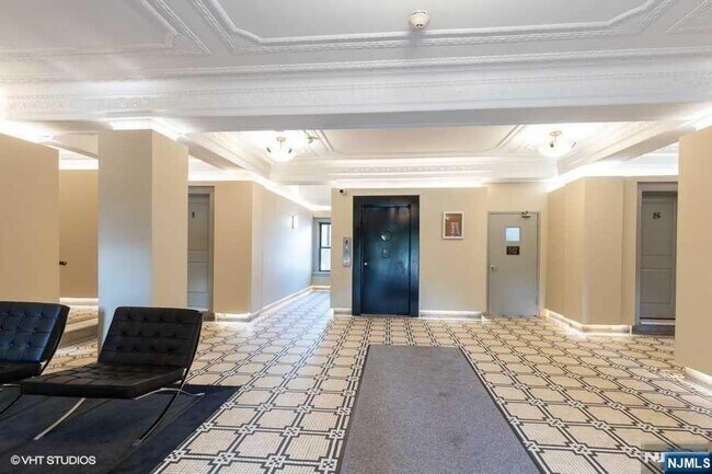 54 Broad St Unit 54