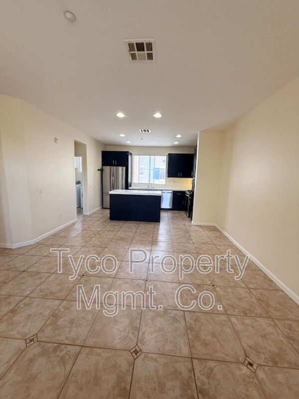 Photo - 2709 Apricot Ct