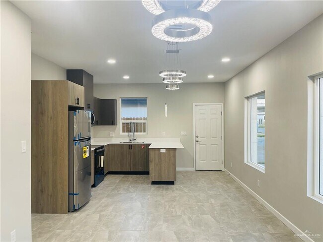 Photo - 13 Sugar Gdn Dr Unidad 2